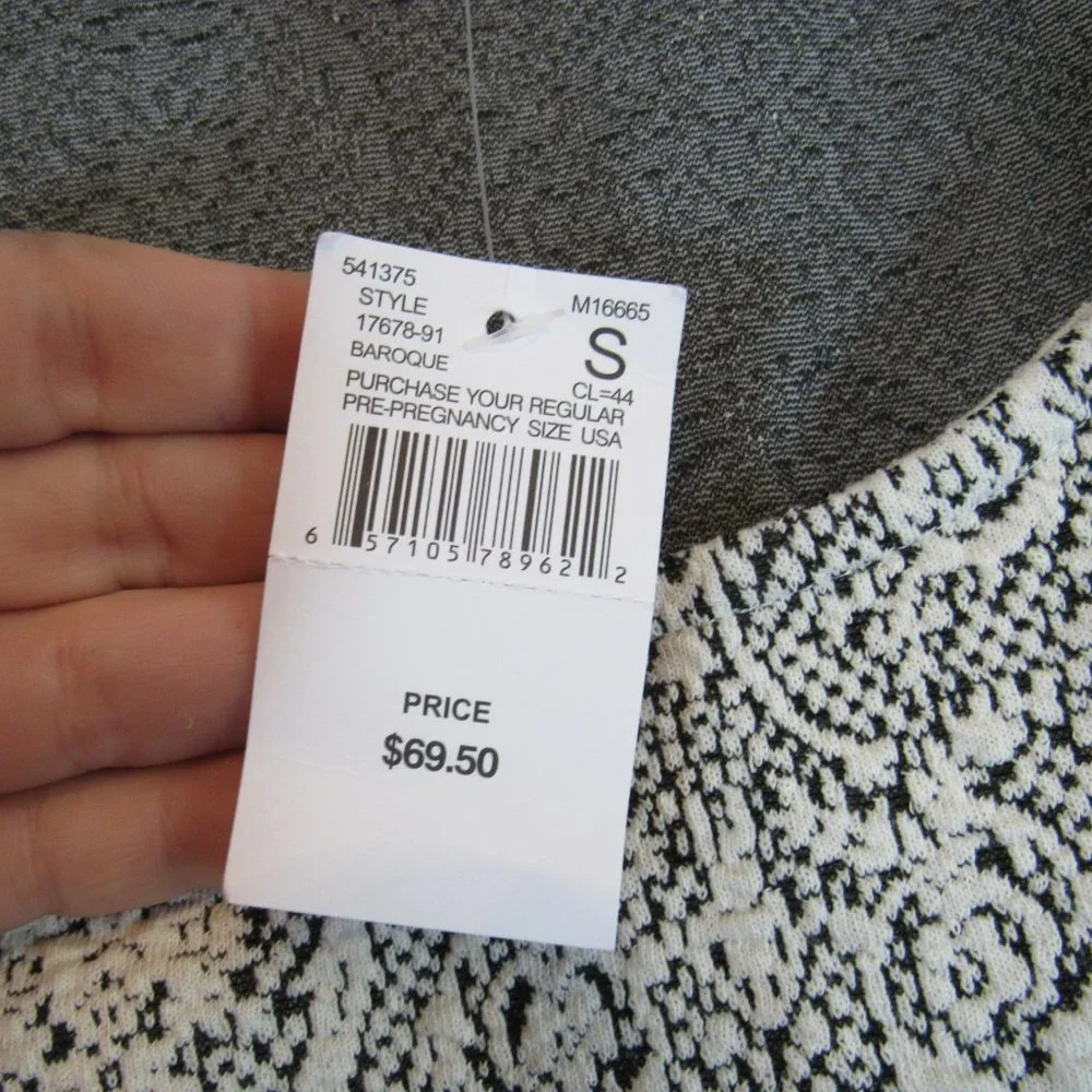 A Pea in the Pod Cream Black Cap Sleeve Tie Front Baroque Top NEW - Picture 2 of 7